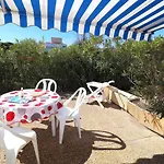 T2 Climatisé, Grande Terrasse, Piscine, Proche Plage, Idéal Famille - Fr-1-307-232 * Le Grau-du-Roi