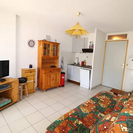 T2 Climatisé, Grande Terrasse, Piscine, Proche Plage, Idéal Famille - Fr-1-307-232