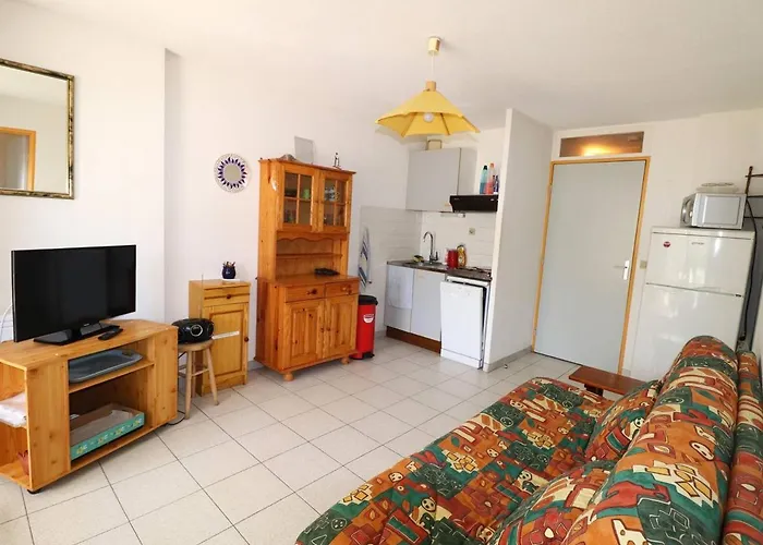 T2 Climatisé, Grande Terrasse, Piscine, Proche Plage, Idéal Famille - Fr-1-307-232