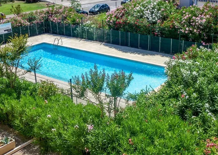T2 Climatisé, Grande Terrasse, Piscine, Proche Plage, Idéal Famille - Fr-1-307-232 * Le Grau-du-Roi